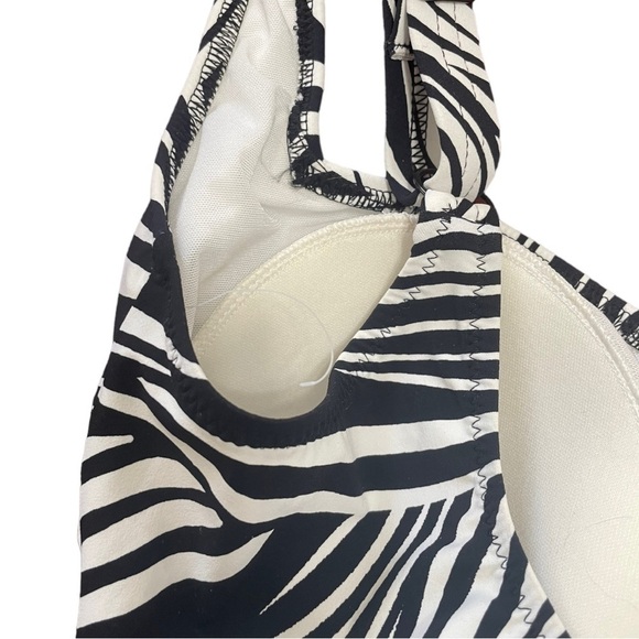 New! Profile by Gottex Ruched Printed One Piece Swimsuit - Picture 7 of 11